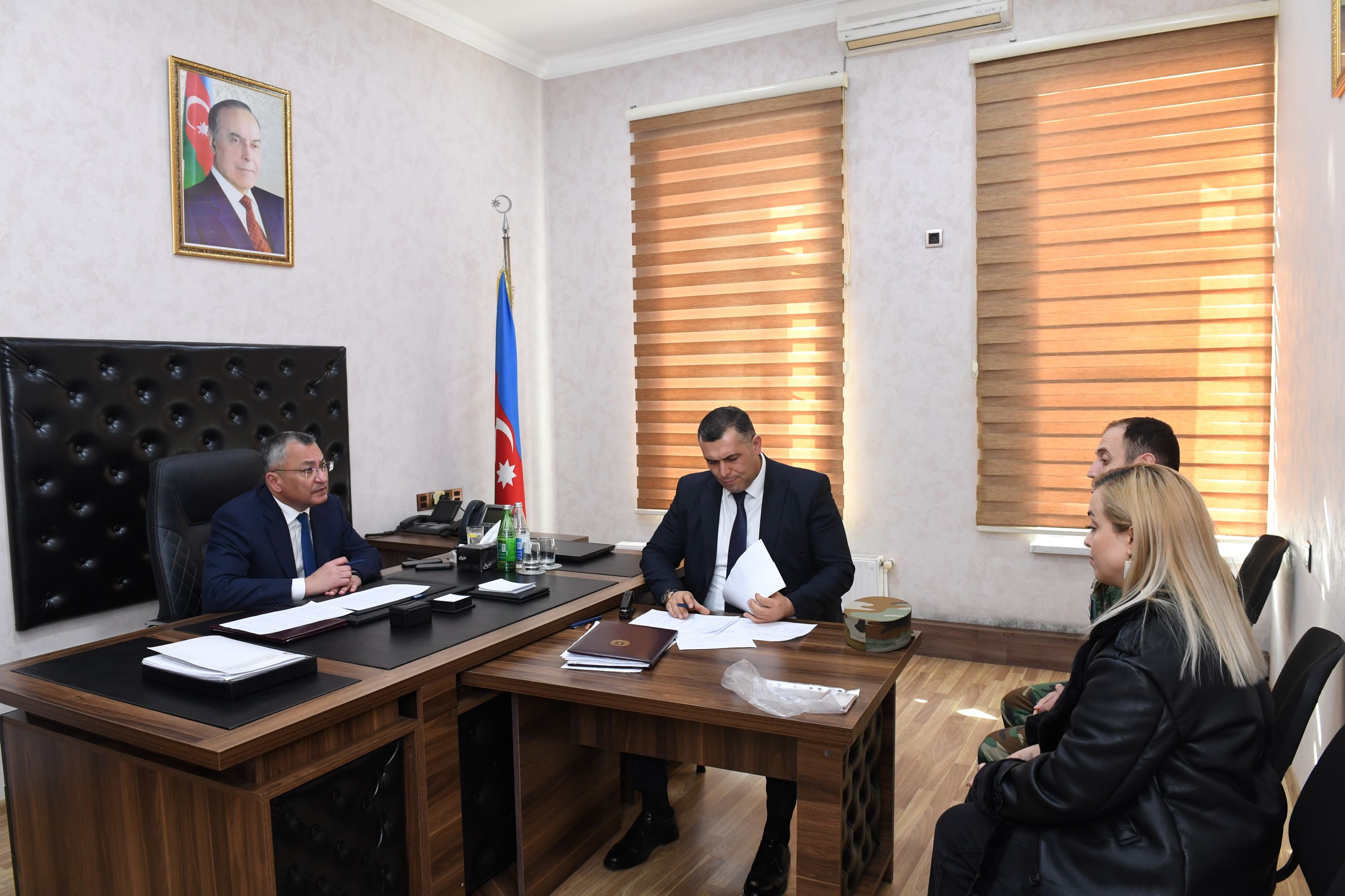 Dövlət Komitəsində Xocalı və şuşalılarla görüş -FOTO