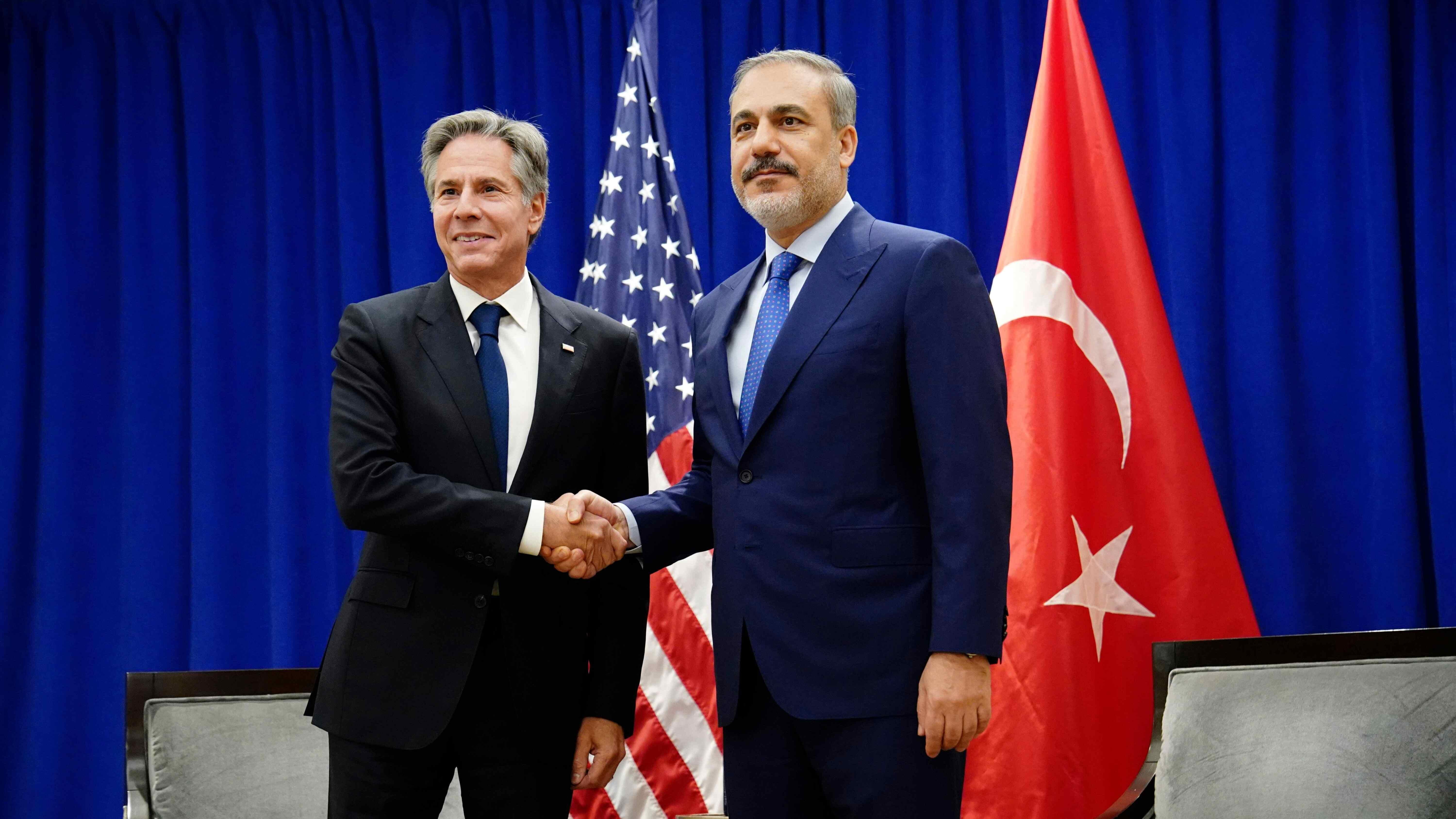 Fidan Blinkenlə F-16 və Qəzzadan danışdı 