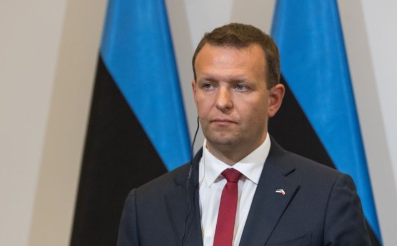 Estoniya ukraynalı kişiləri ölkələrinə göndərəcək?