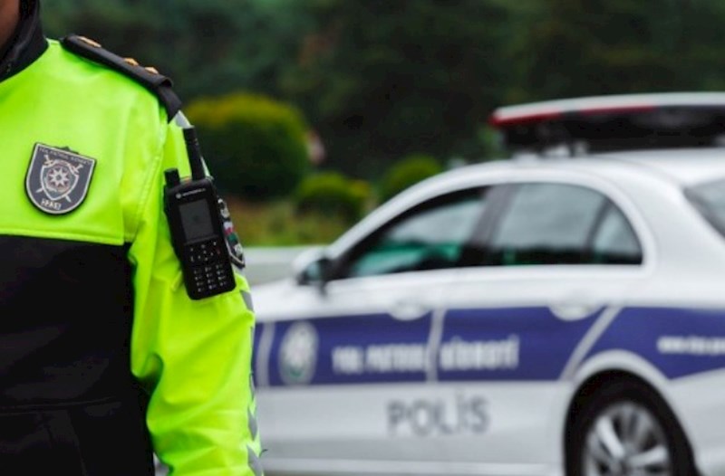 Yol polisindən səfərdə olan sürücülərə çağırış