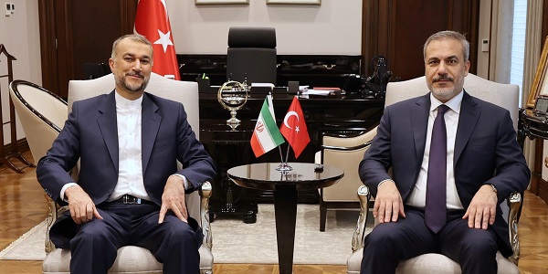 Fidan iranlı həmkarı ilə müzakirələr apardı