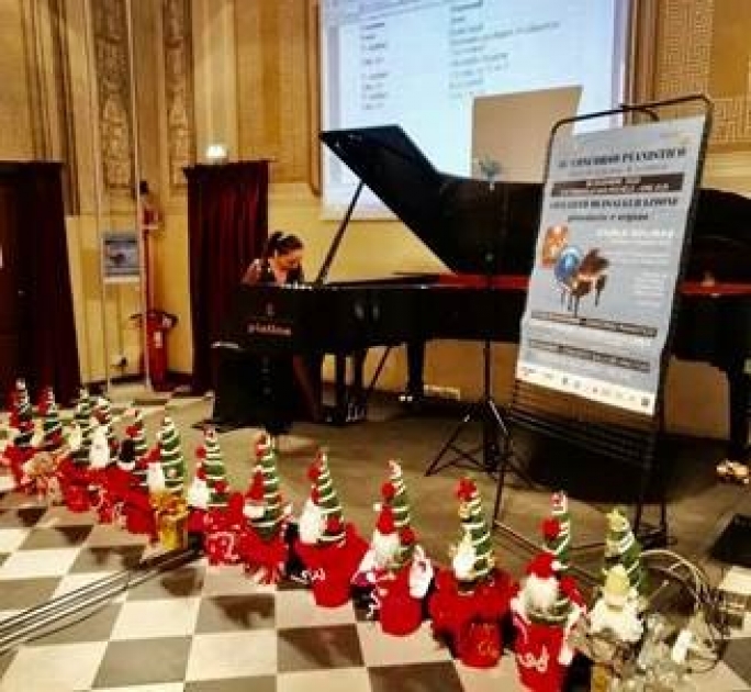 Pianoçumuz İtaliyada keçirilən beynəlxalq müsabiqədə - FOTOLAR