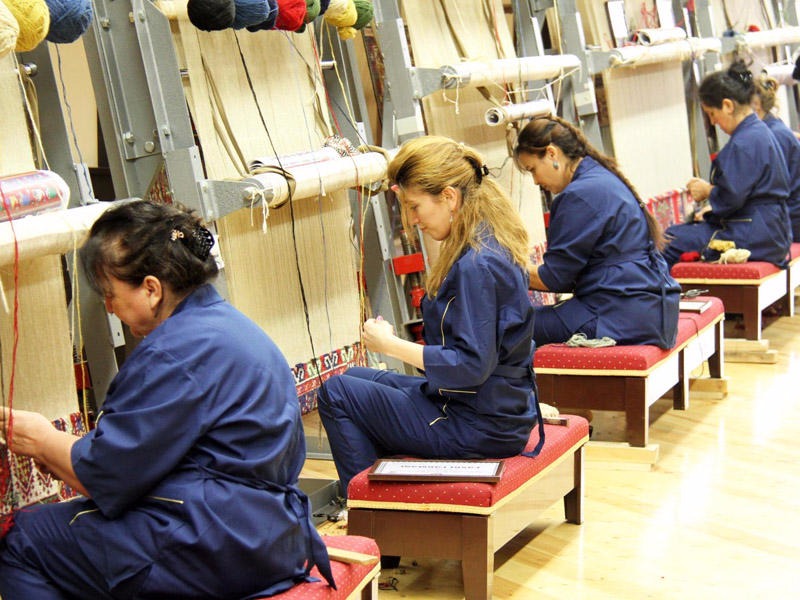 Bakıda 400 minə yaxın yeni iş yeri açılacaq