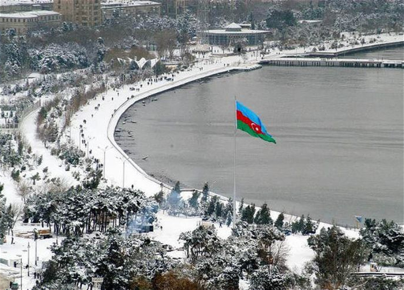 Bakıda və Abşeronda qar yağır