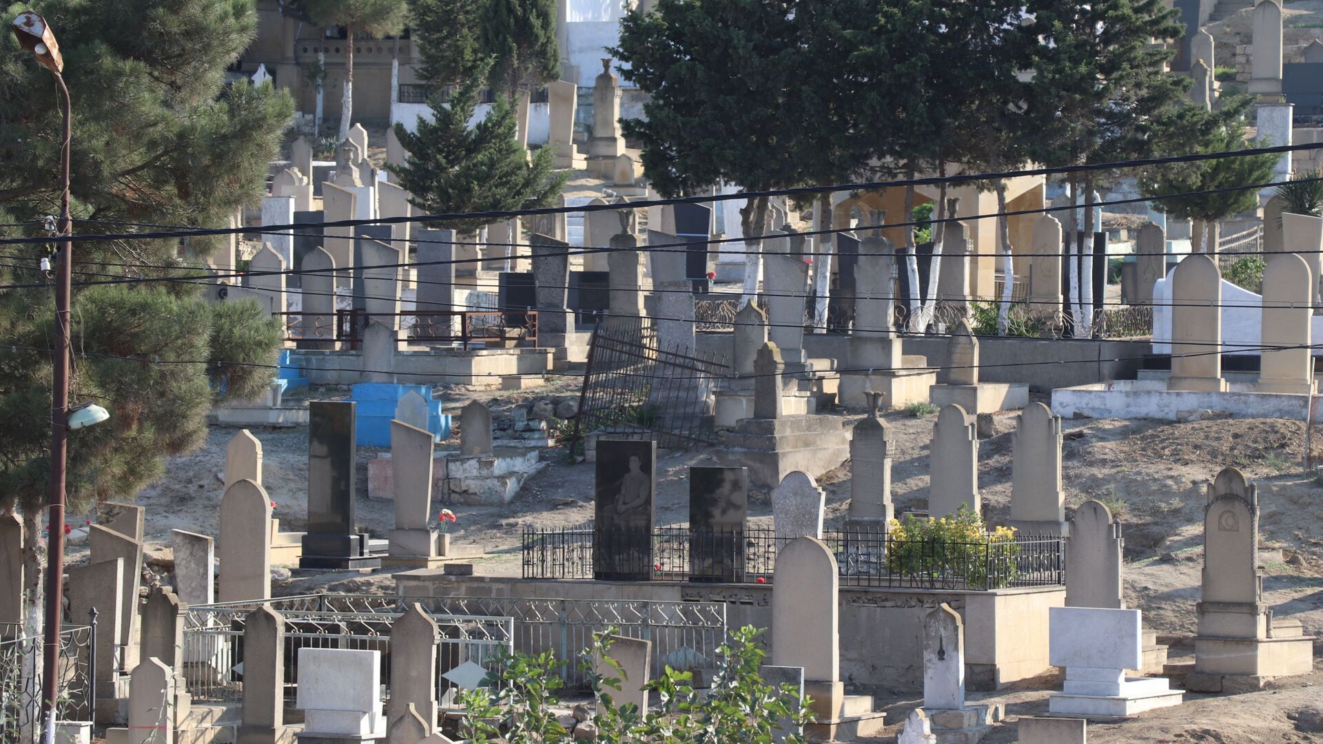 Azərbaycanda vahid qəbir sistemi yaradılacaq