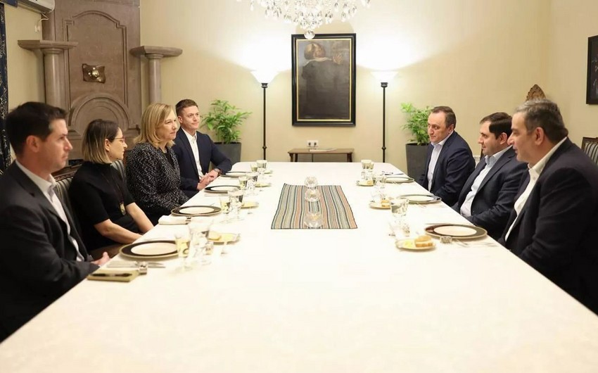 Papikyan ABŞ səfiri ilə naharda nələri müzakirə etdi?