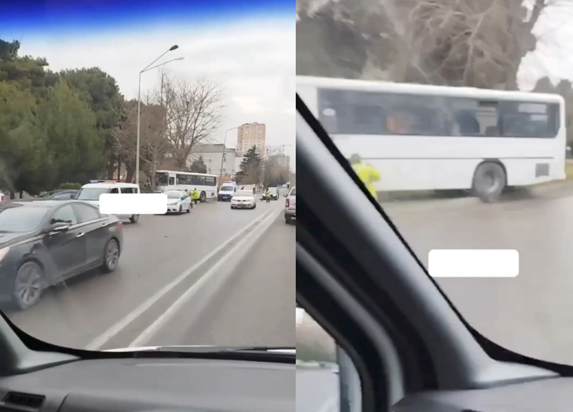 Bakıda avtobus ağaca çırpıldı - VİDEO