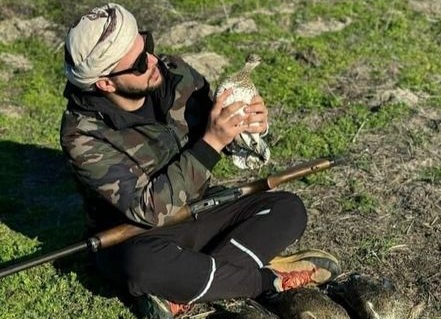 Azərbaycanda nadir quşu ovlayan ərəb cəzalandırıldı