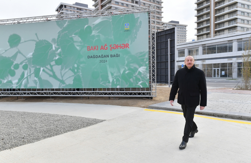 Prezident Ağ Şəhərdə yaradılan işlərlə tanış oldu - FOTOLAR