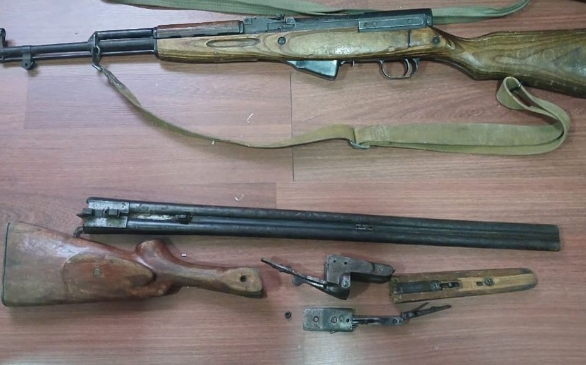 Silahları könüllü şəkildə polisə verdilər