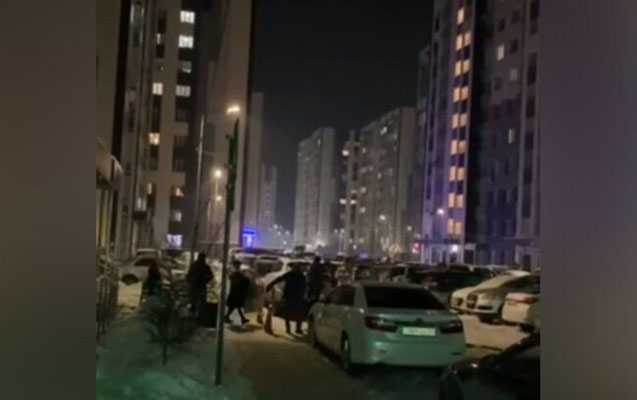 Qazaxıstan da silkələndi