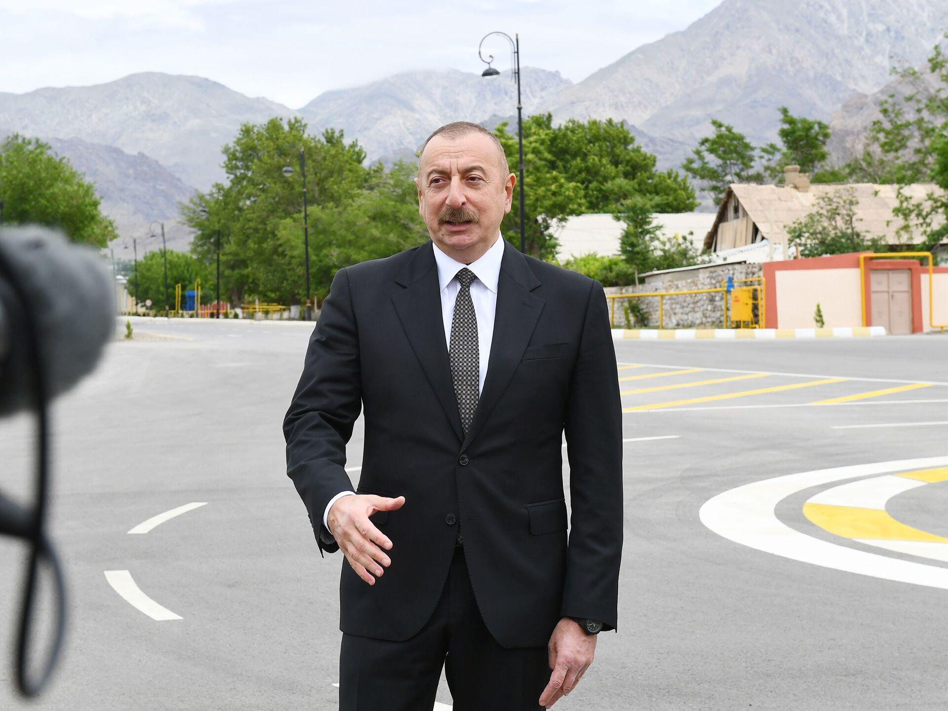 Yeni missiya: milli ideya haqqında düşüncələr