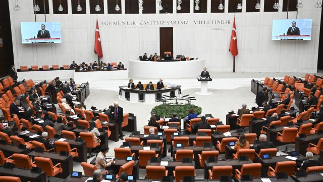 Türkiyə parlamenti İsveçə \