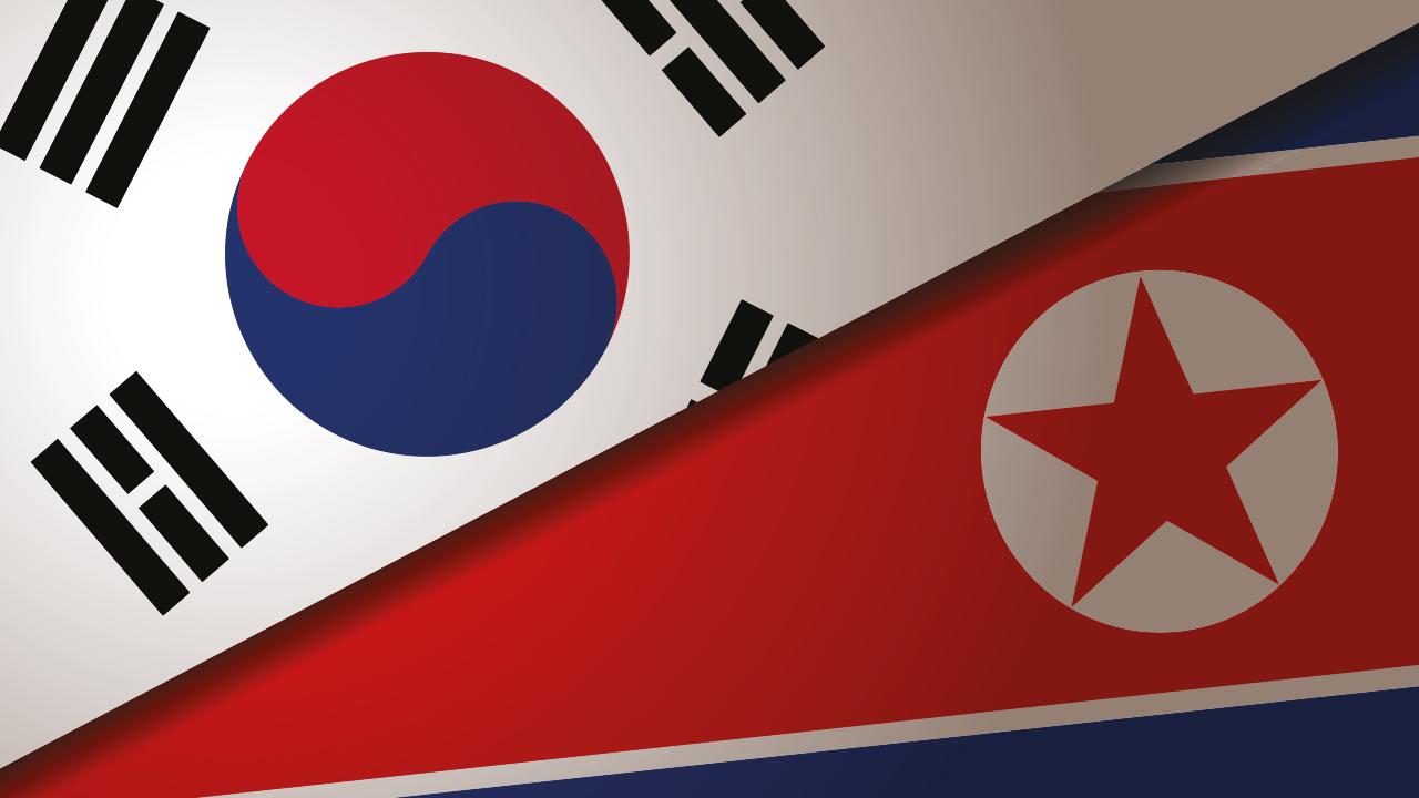 Koreya: Şimal cənuba raketlər atdı