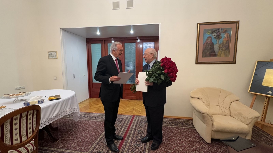 Arif Ağakişiyevin 90 illik yubileyi - FOTO