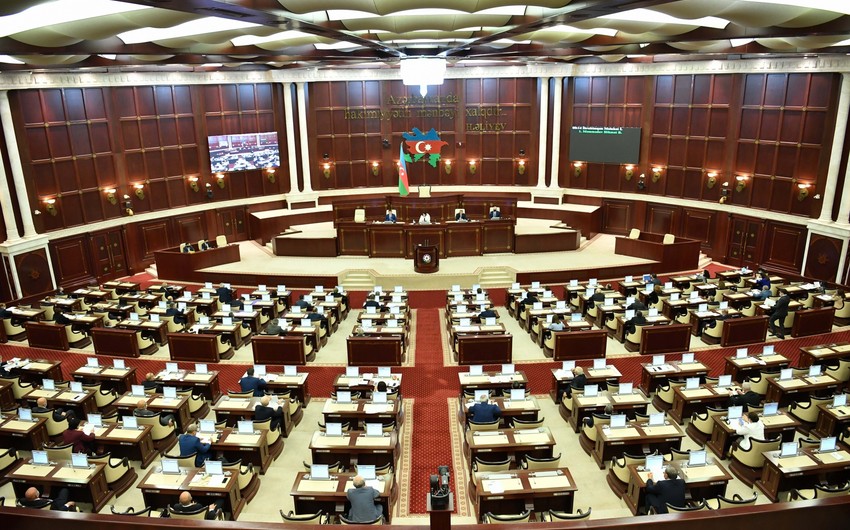 Parlamentin yaz sessiyasının ilk iclasının gündəliyi AÇIQLANDI