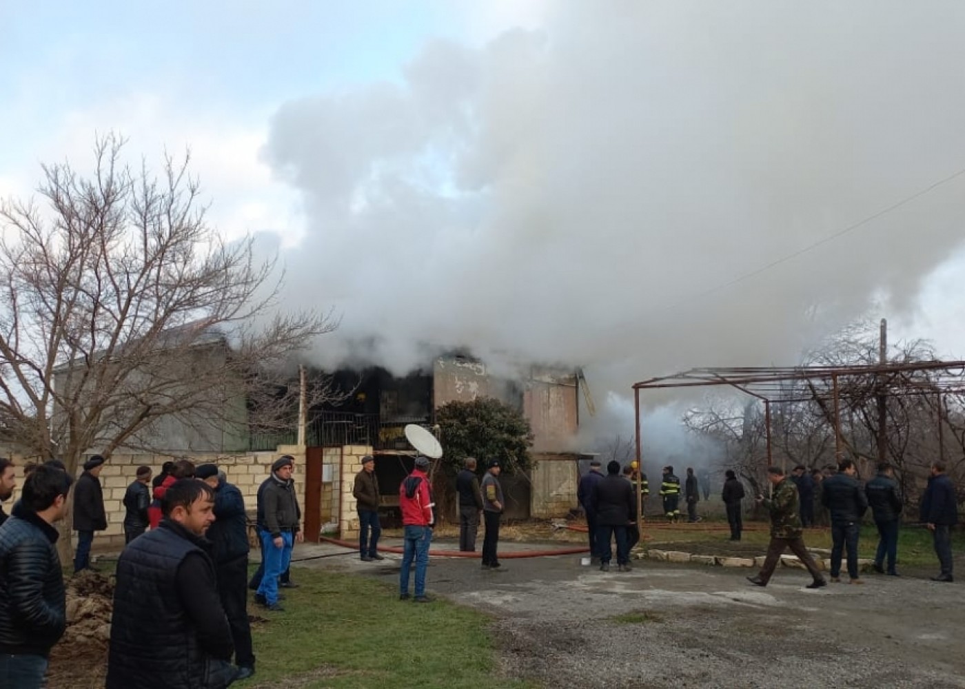 Ağdamda ev yanır