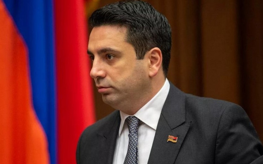 Ermənistanın himni və gerbi dəyişdirilməlidir - Simonyan