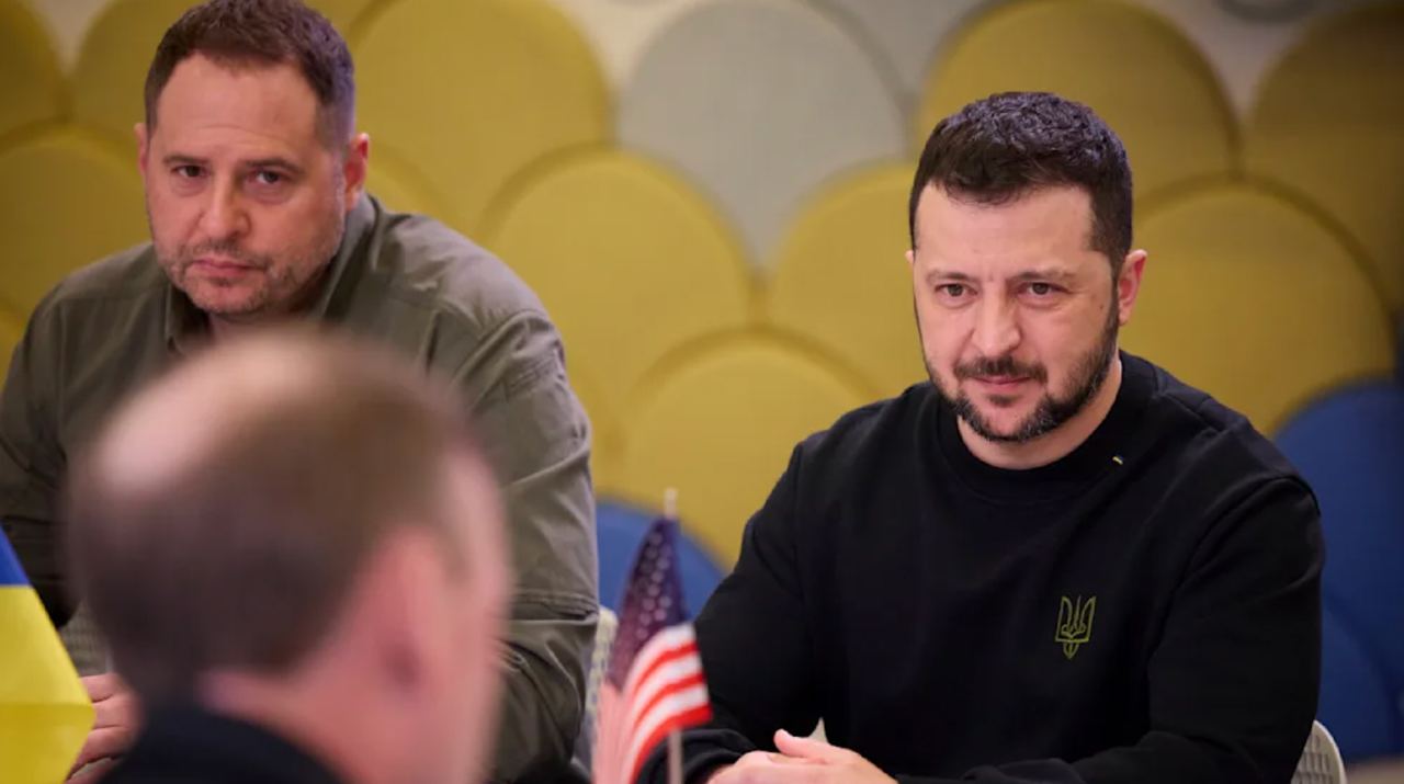 Budanov və Sırski Zelenskini qərarından daşındırıb?