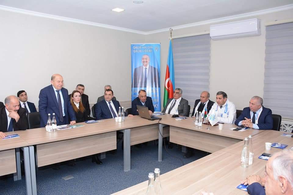 Kəlbəcər ziyalıları, ağsaqqalları ilə görüş keçirilib