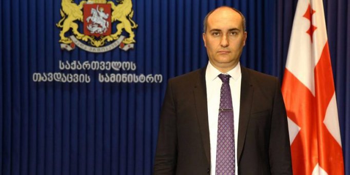 Gürcüstanın müdafiə naziri DƏYİŞƏCƏK