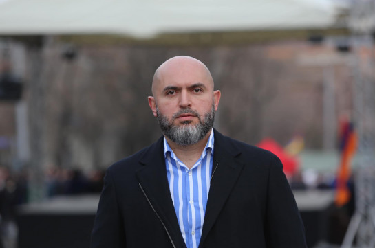 Erməni xalqı Paşinyanı dəyişməsə, o, erməni xalqını dəyişəcək - Aşotyan