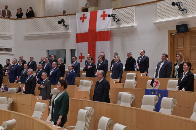 Gürcüstan parlamentinə giriş məhdudlaşdırılıb - SƏBƏB
