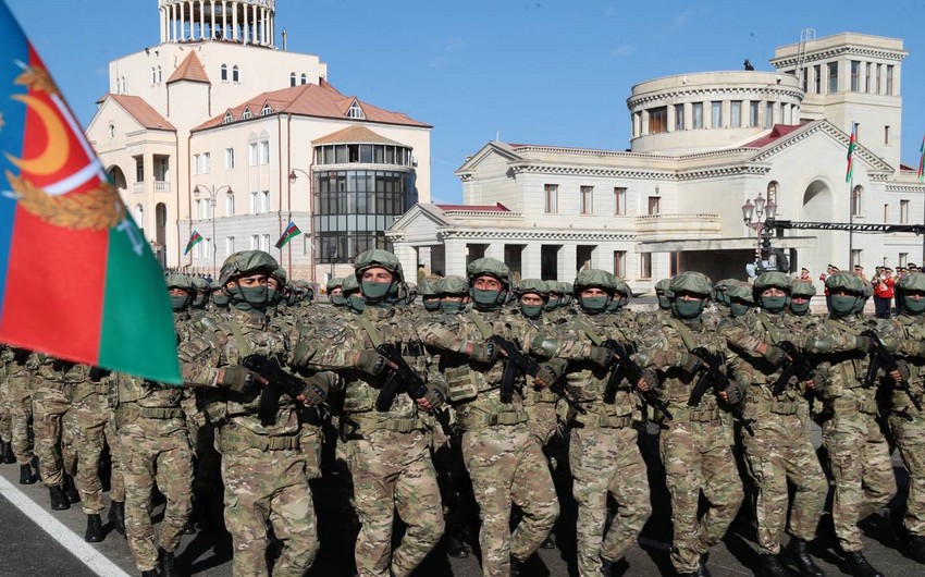 Azərbaycan Ordusunda hərbçilərə hansı yeməklər verilir?