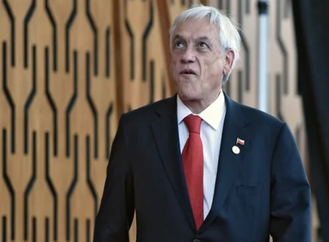 Sabiq prezident helikopter qəzasında ÖLDÜ