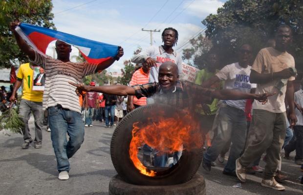 Haitidəki iğtişaşlarda 10 nəfər ÖLÜB