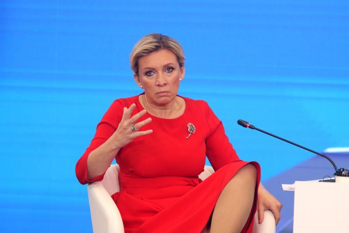 Zaxarova deyir ki, sərhəddə baş verənlərdən narahatdırlar