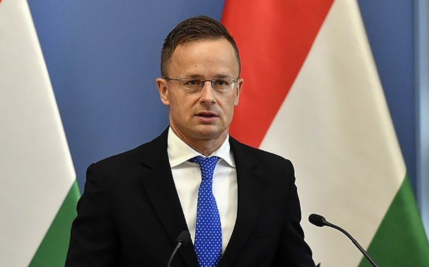 Macarıstan XİN başçısı Türkiyəyə gedir 