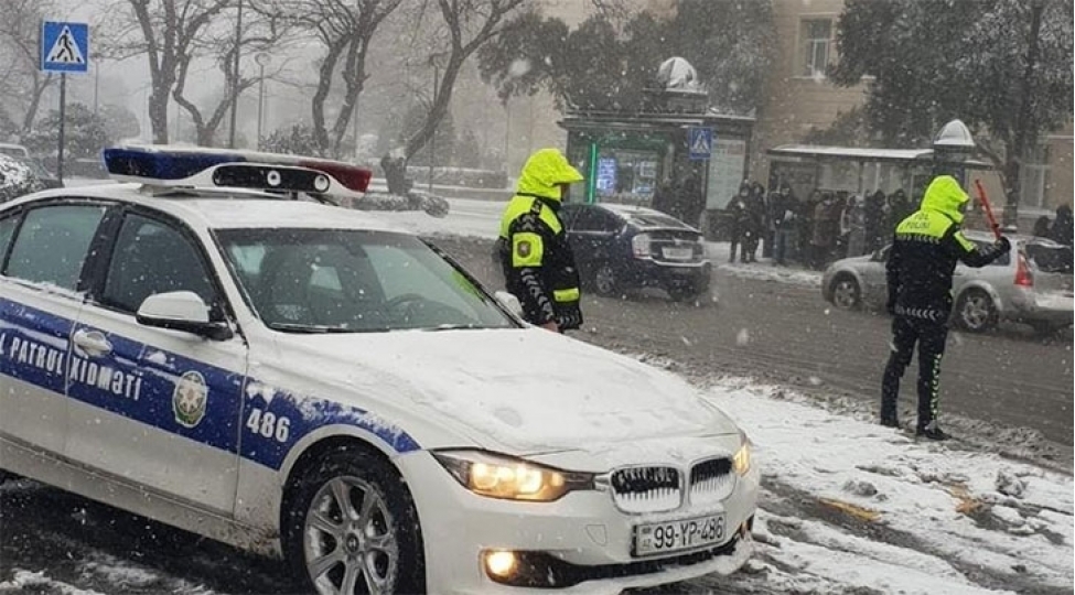 DYP əlverişsiz hava ilə bağlı sürücülərə müraciət etdi