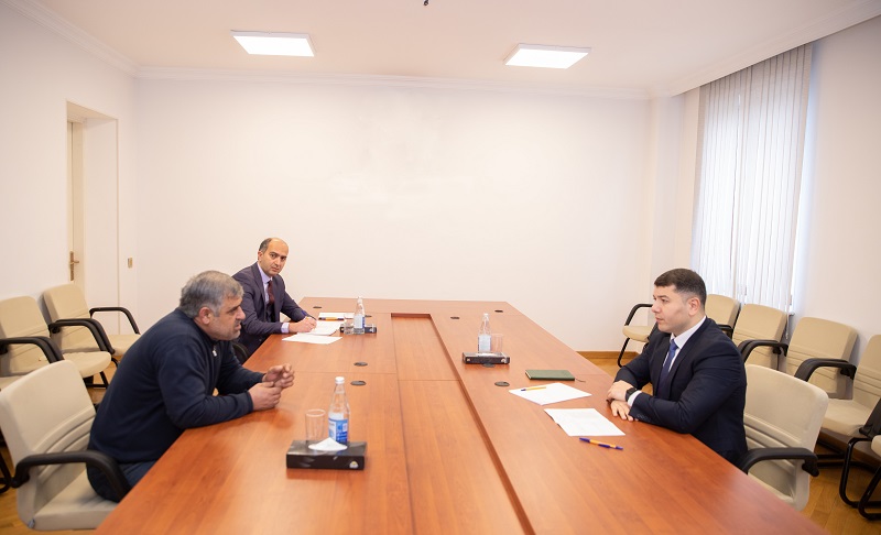 Agentlik sədri Hacıqabulda vətəndaşları qəbul edib