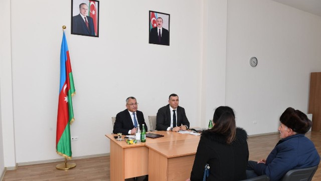 Komitə sədri Ağdaşda vətəndaşları qəbul edib - FOTOLAR