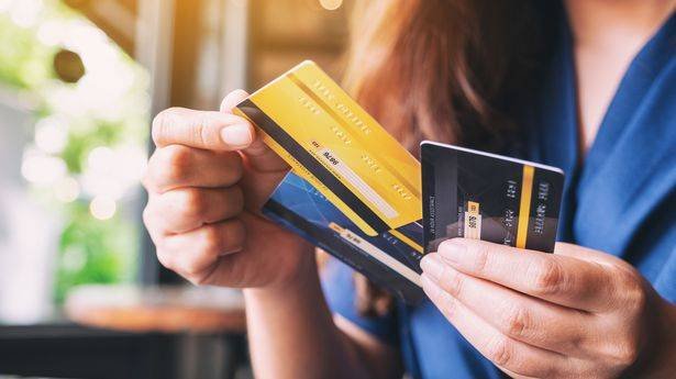 Bank kartından oğurluq edən şəxs TUTULDU