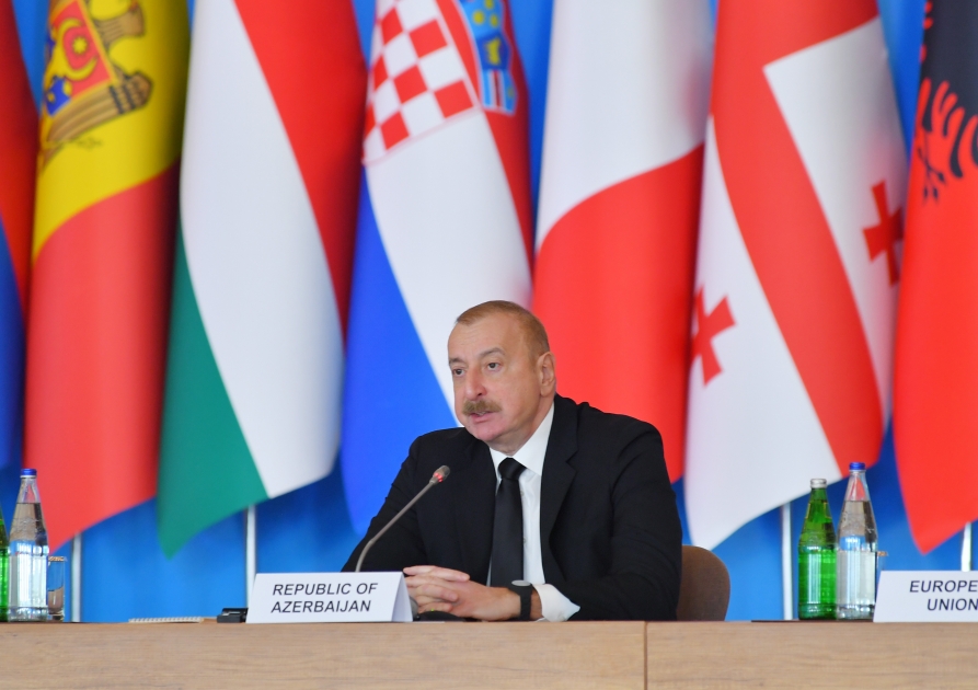 Avrasiyadakı geosiyasi vəziyyət görəcəyimiz işlərin vacibliyini göstərir - Prezident