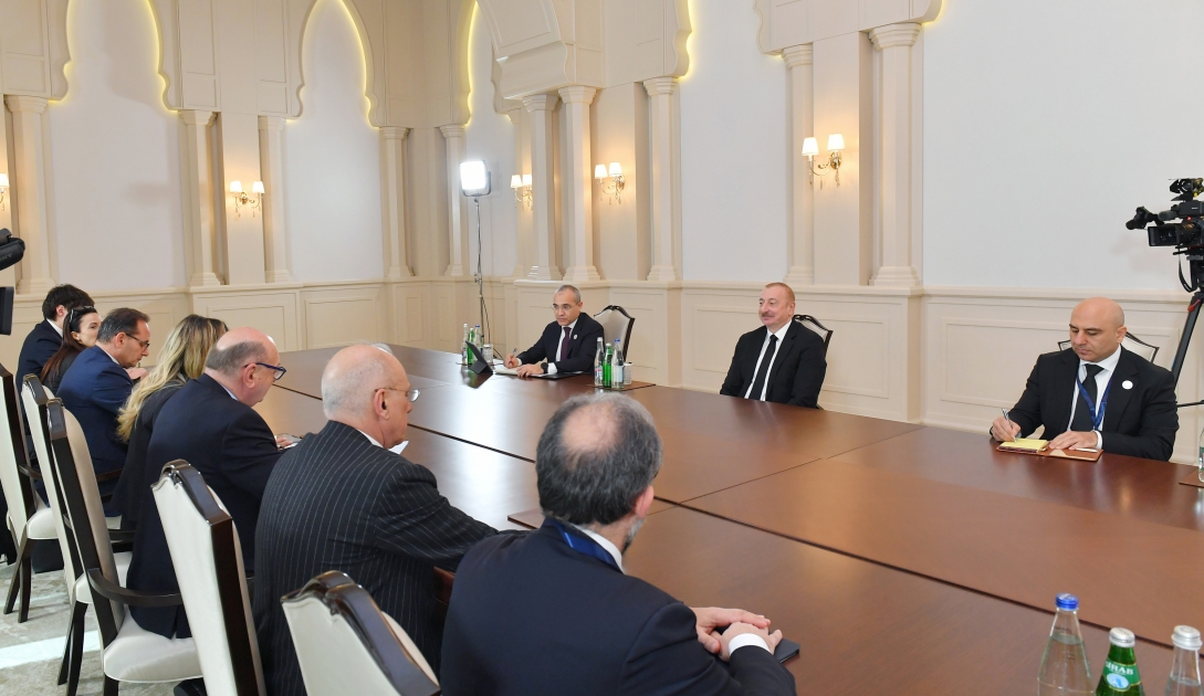 Prezident italiyalı naziri qəbul etdi