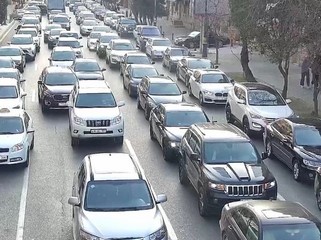 Bakıda tıxac olan yolların SİYAHISI