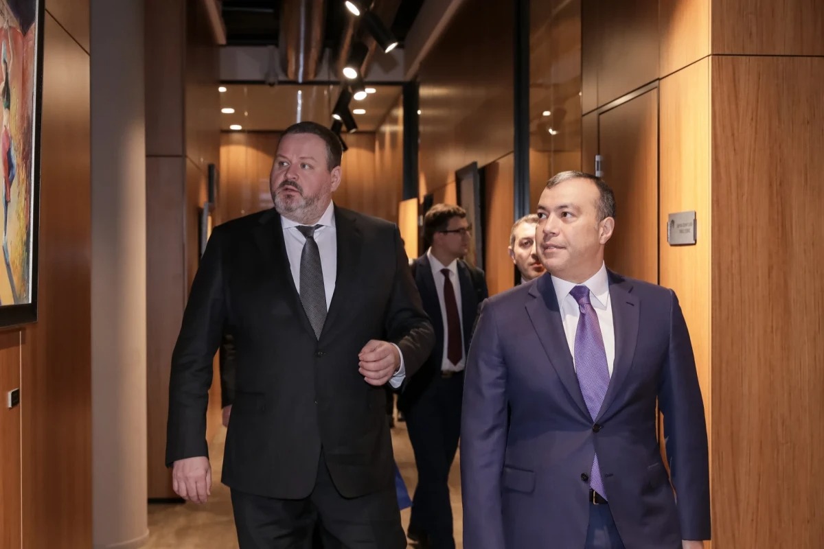 Rusiyanın daha bir naziri Azərbaycana GƏLDİ