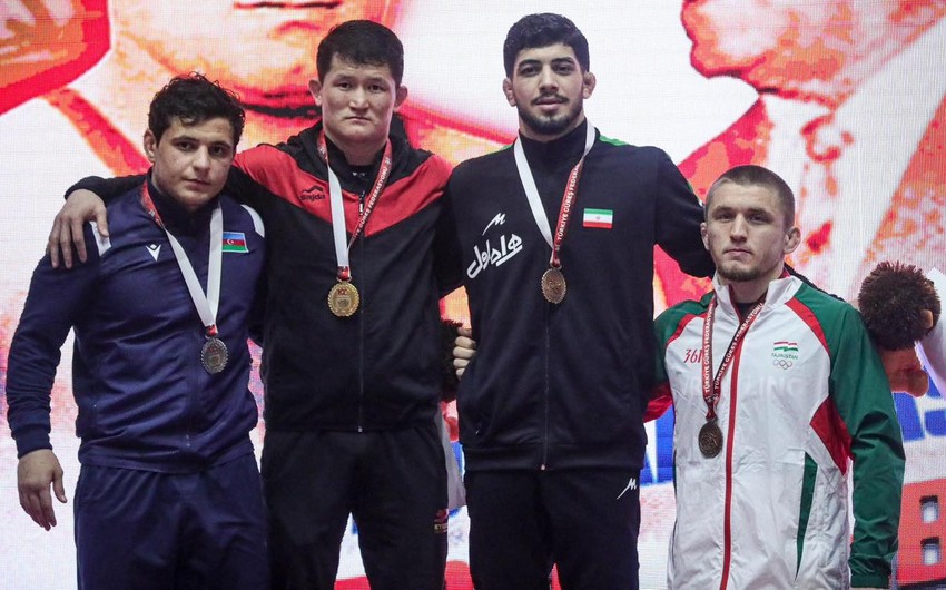 Güləşçimizdən beynəlxalq turnirdə GÜMÜŞ MEDAL