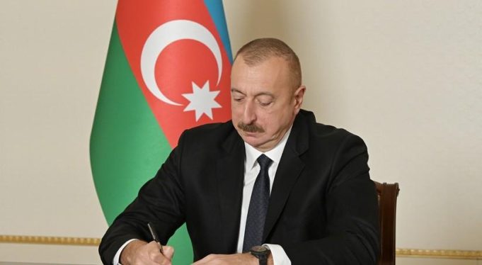Prezident Elçin Məmmədova “general-mayor” rütbəsi verdi