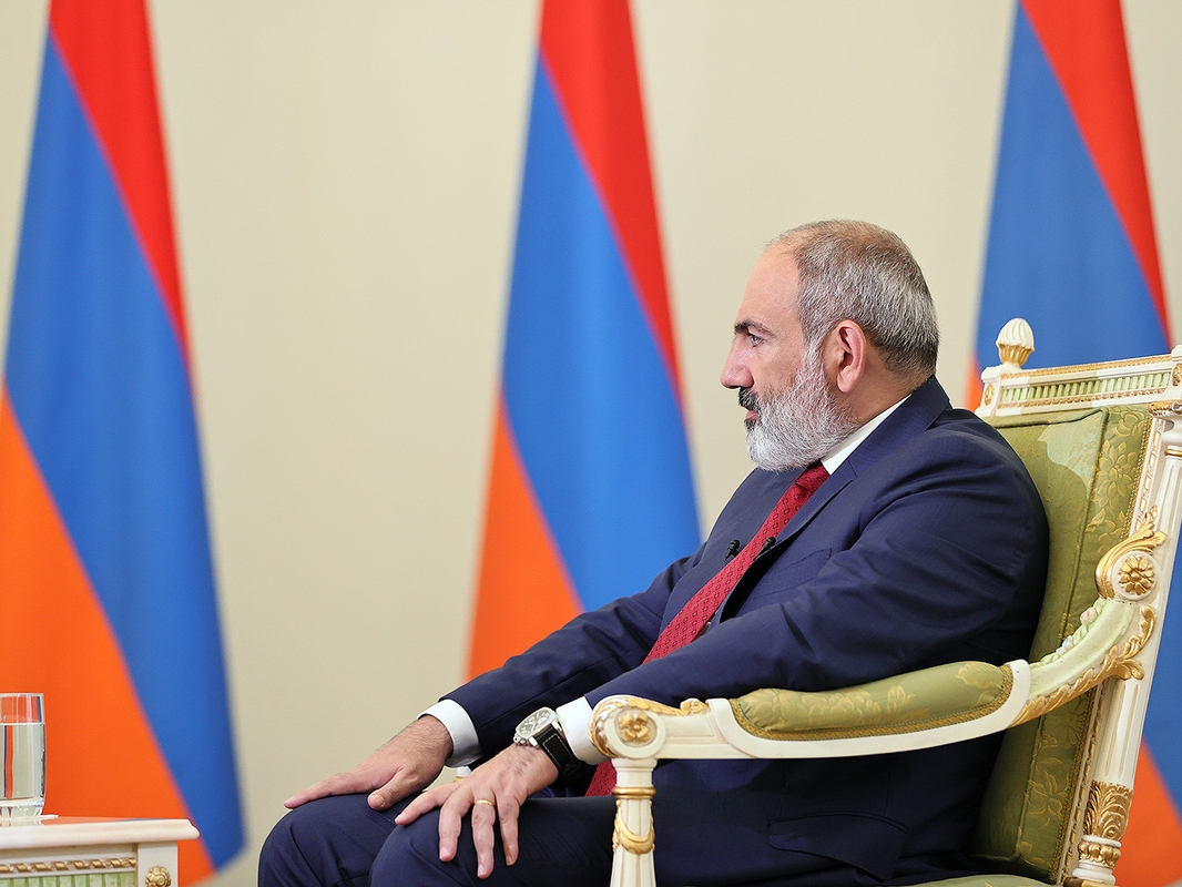Paşinyan Avropaya ümid edir: Viza liberallaşması, Ermənistan malları, missiya