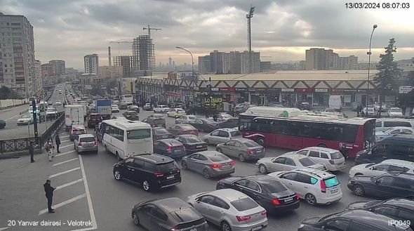 Paytaxtın bu küçələrində tıxac var - SİYAHI