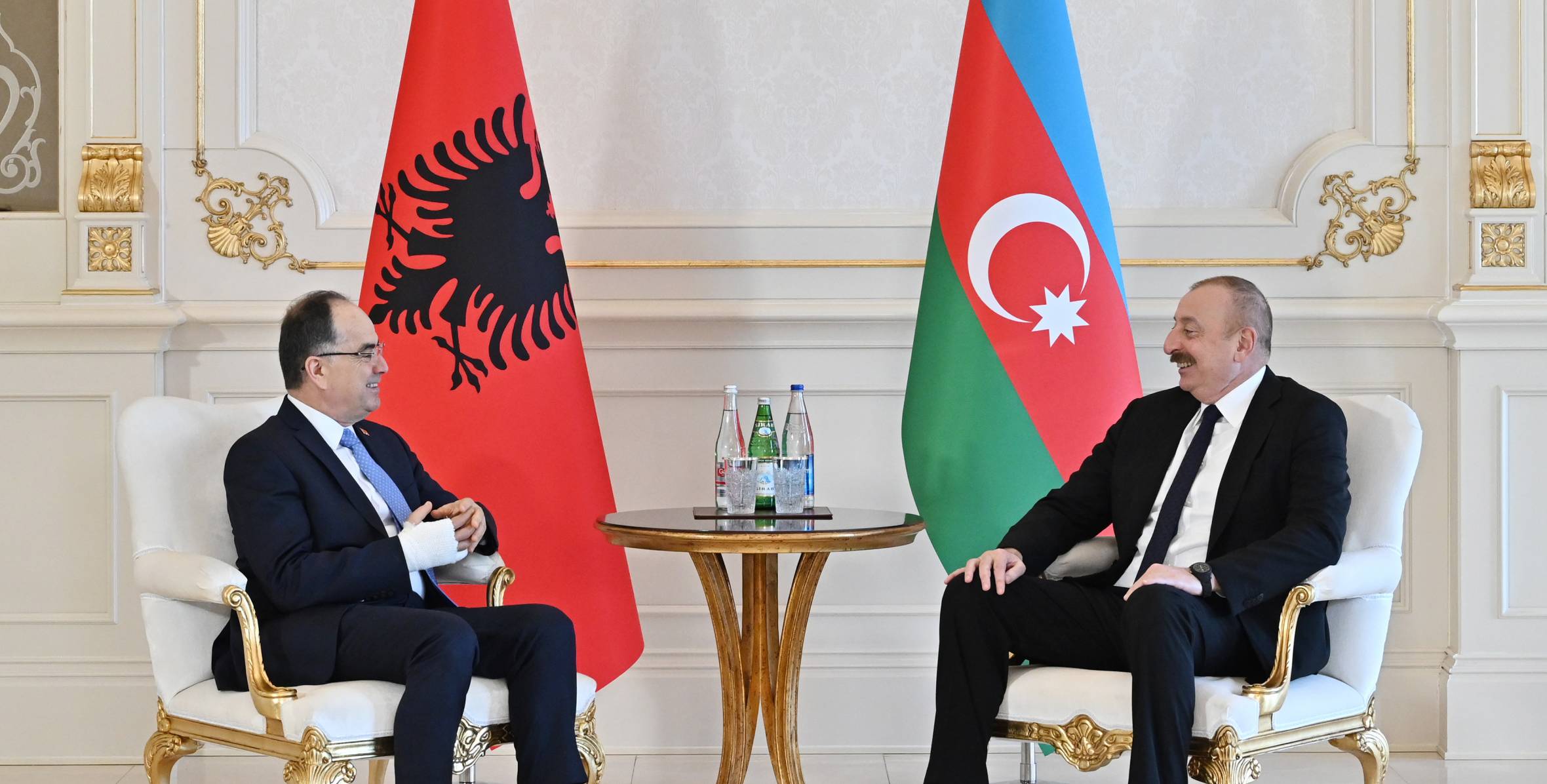 İlham Əliyev Albaniya Prezidenti ilə görüşüb
