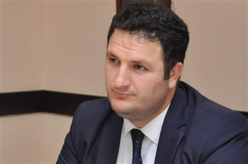Türkoloq alim Elçin İbrahimovun kitabı Özbəkistanda çap olundu