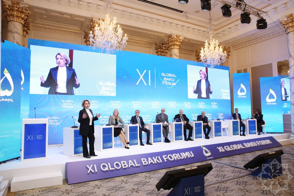 XI Qlobal Bakı Forumunun ikinci günü başladı