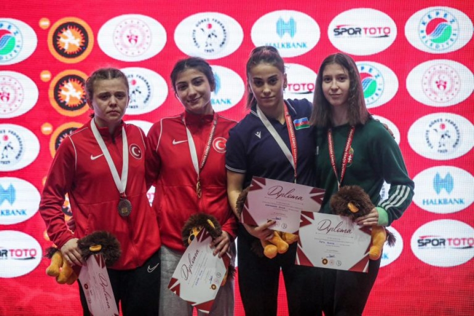 Millimiz Türkiyədə 10 medal qazandı