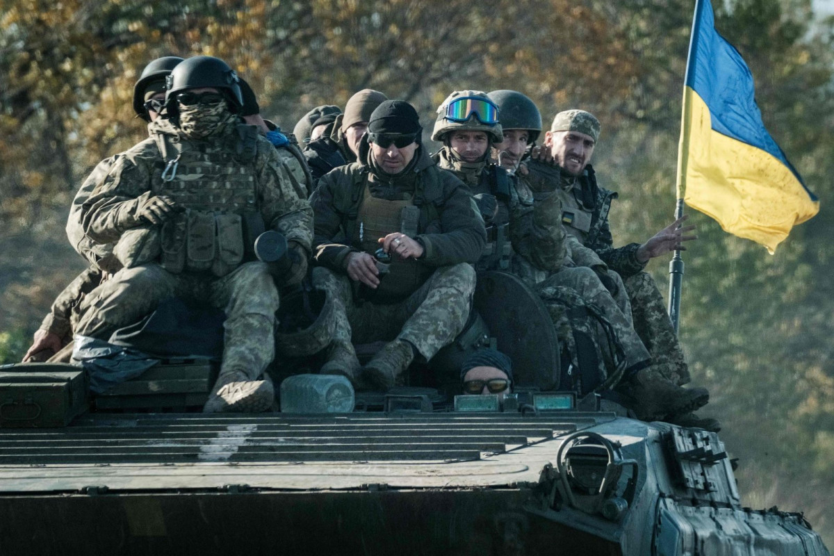 Ukrayna Müdafiə Qüvvələri Sumıda istehkamları GÜCLƏNDİRİR