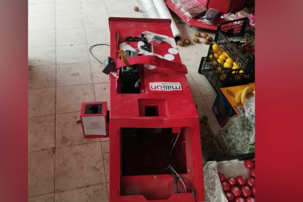 Ödəmə terminalından 9161 manat oğurladılar